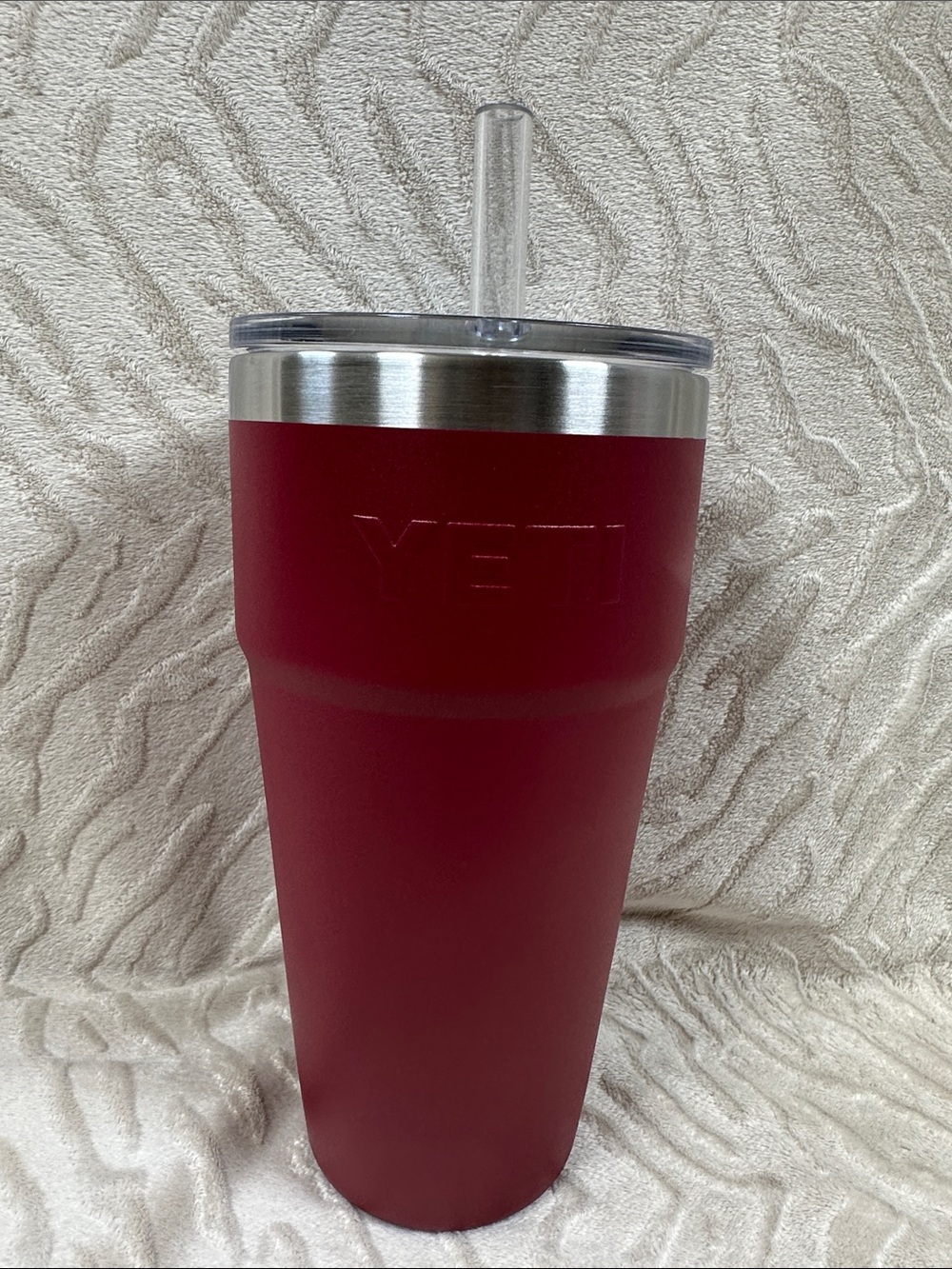 Yeti 769 ML Tumbler with Straw Lid in Harvest Red